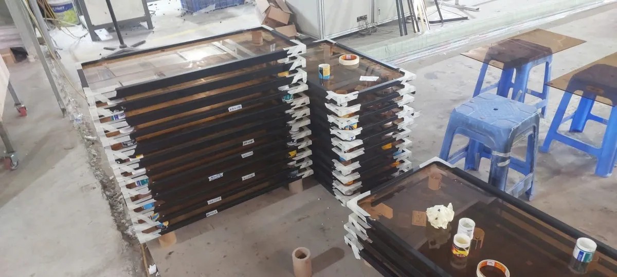 Tủ bếp inox cánh kính NC Home - Sản phẩm thực tế 4