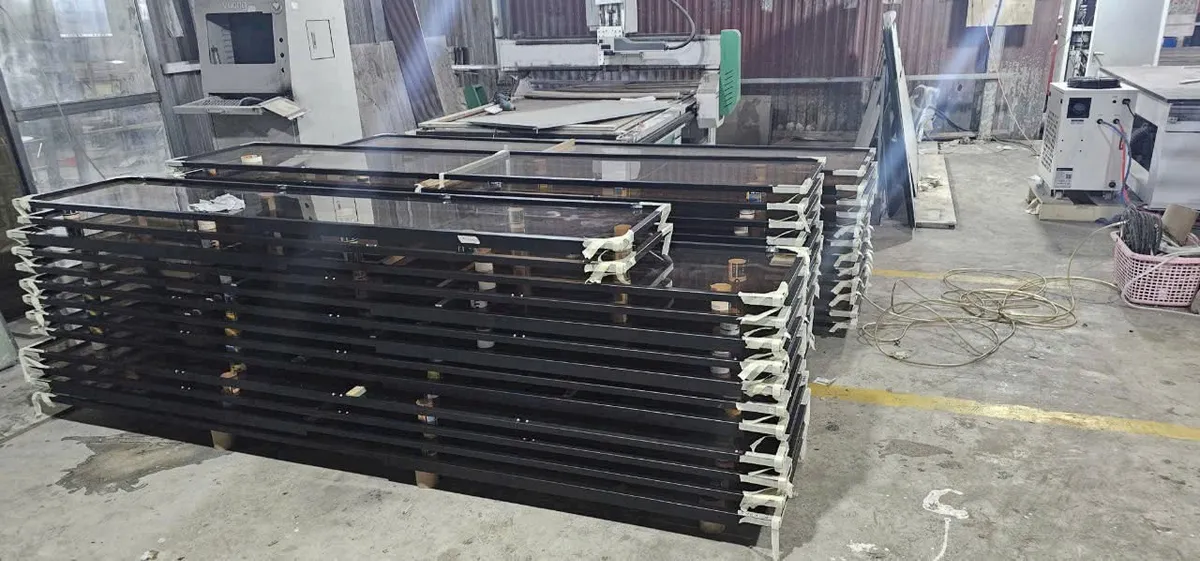 Tủ bếp inox cánh kính NC Home - Sản phẩm thực tế 12