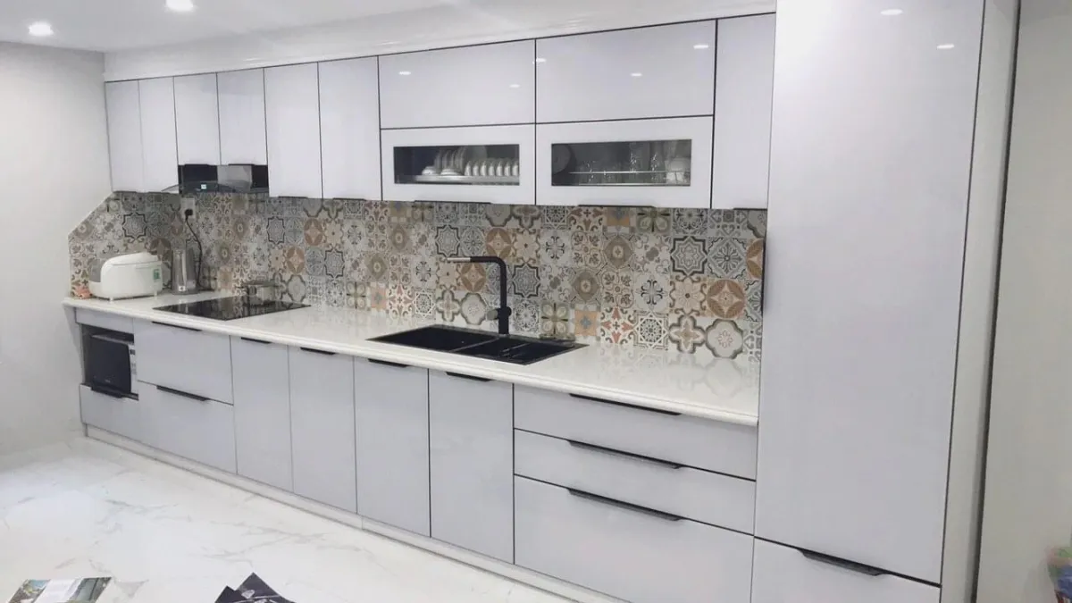Công nghệ inox cánh kính trong tủ bếp NC Home